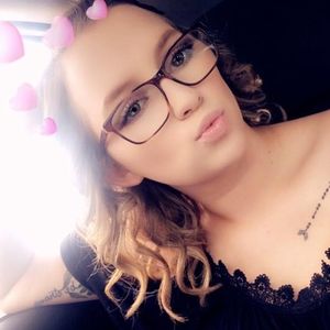 Meet your Posher, Jillian